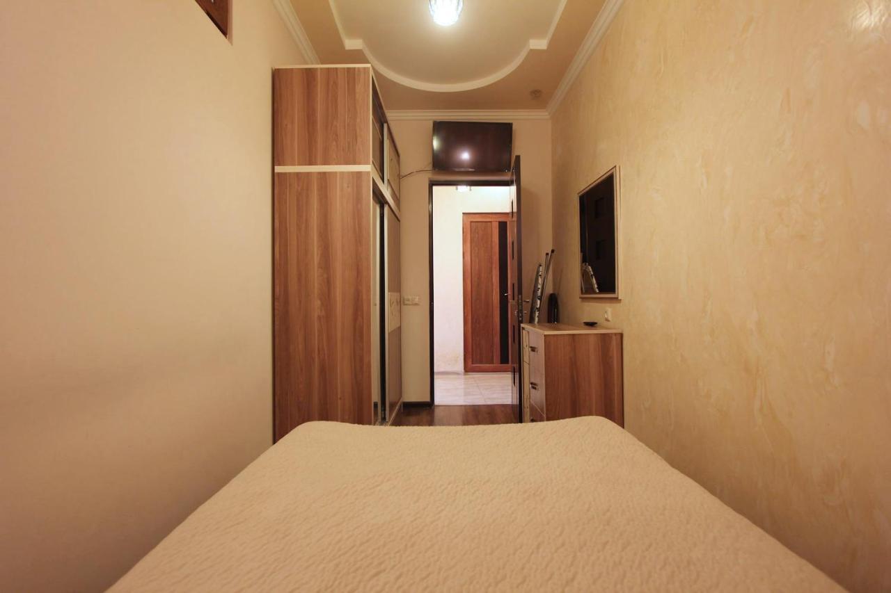 Amiryan street 1 bedroom Deluxe apartment With Balcony AM104 Jerevan Buitenkant foto