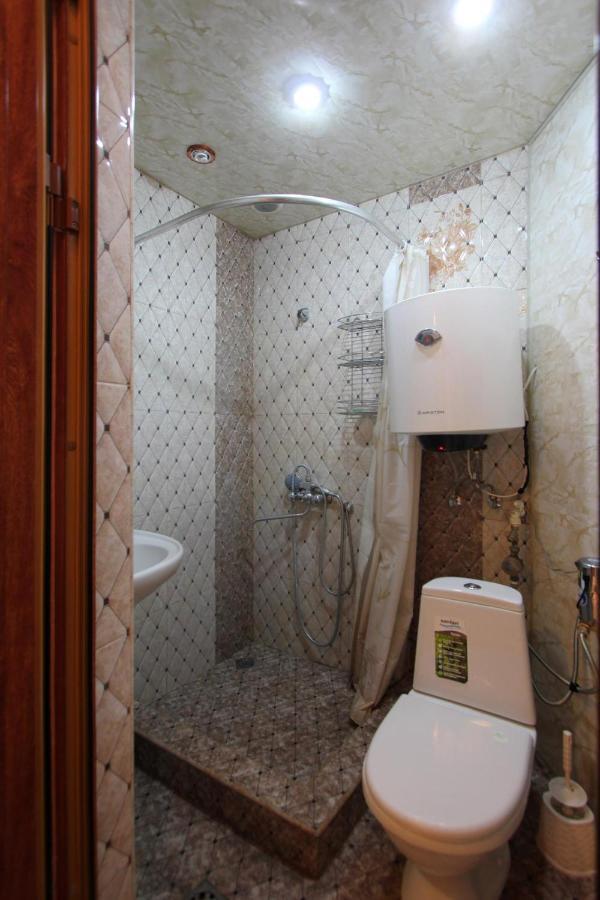Amiryan street 1 bedroom Deluxe apartment With Balcony AM104 Jerevan Buitenkant foto
